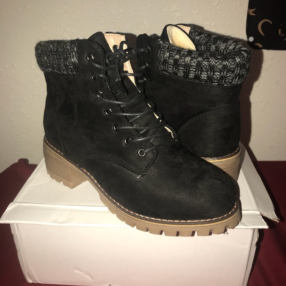 Black ankle boots🖤